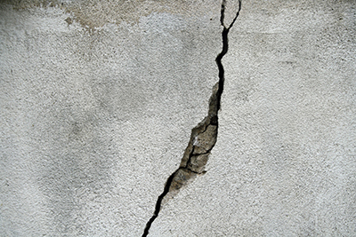 repair or replace foundation cracks